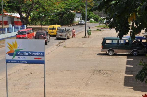 Pacific Paradise Motel Port Vila Buitenkant foto