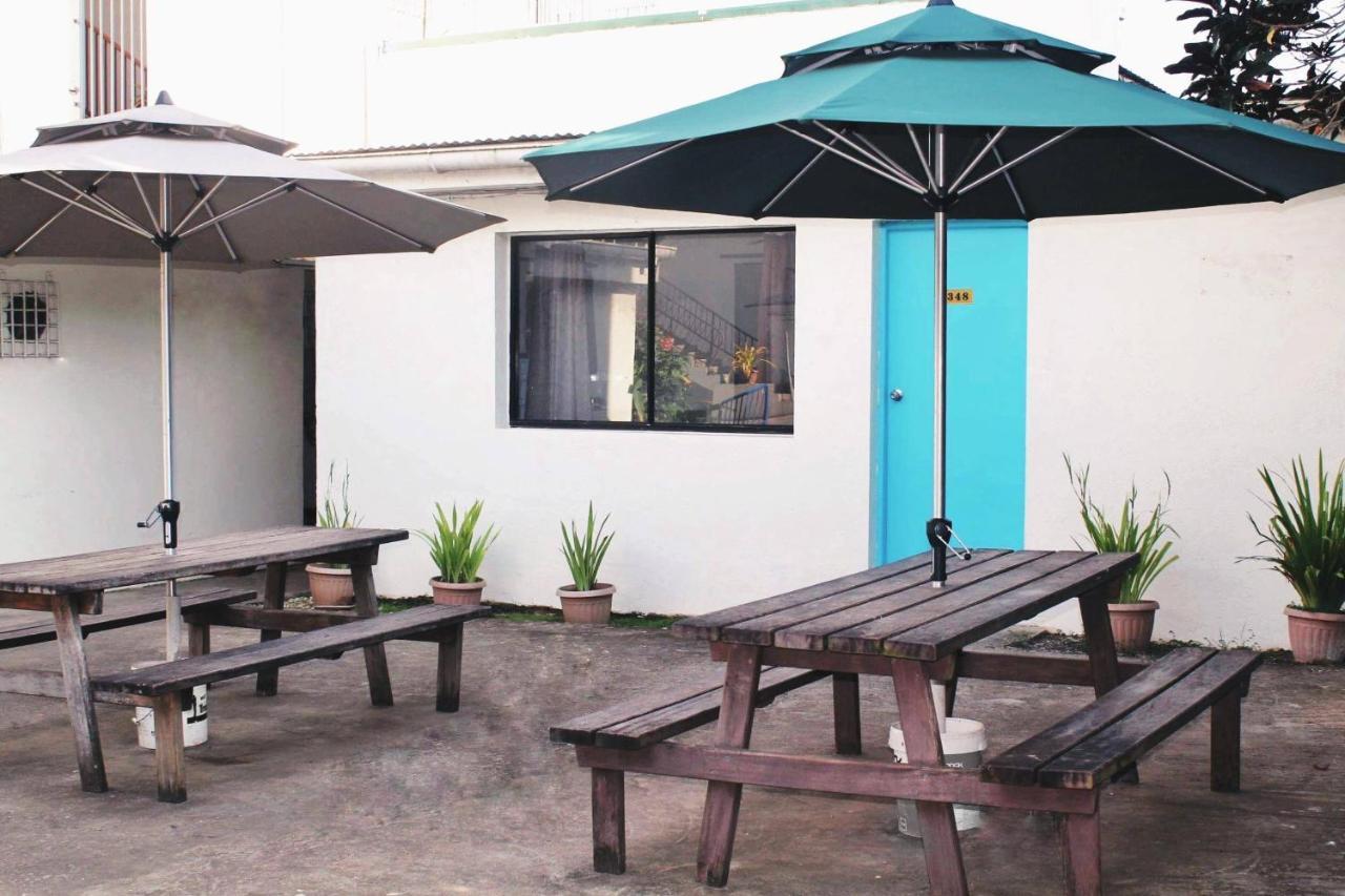 Pacific Paradise Motel Port Vila Buitenkant foto