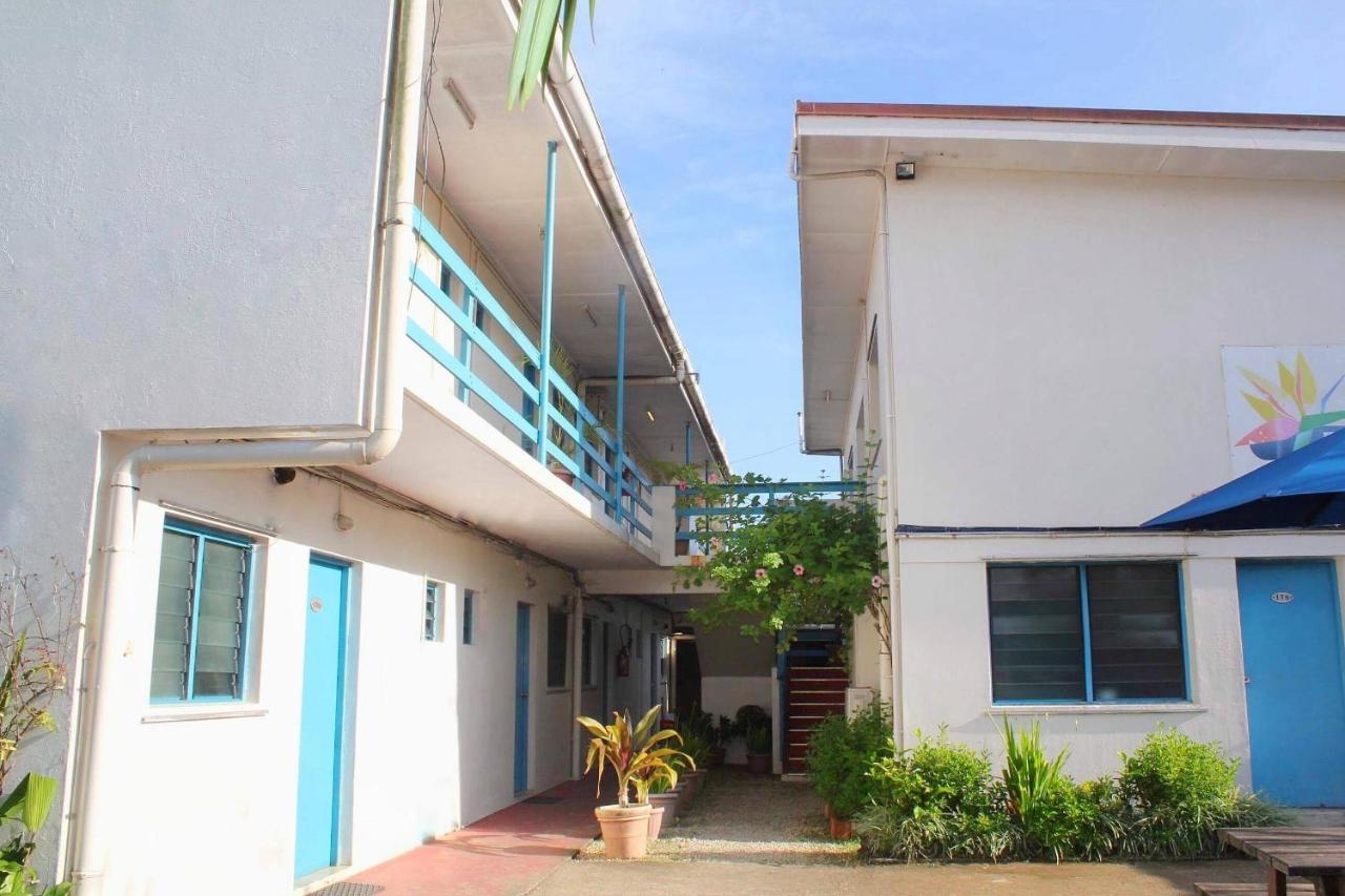 Pacific Paradise Motel Port Vila Buitenkant foto